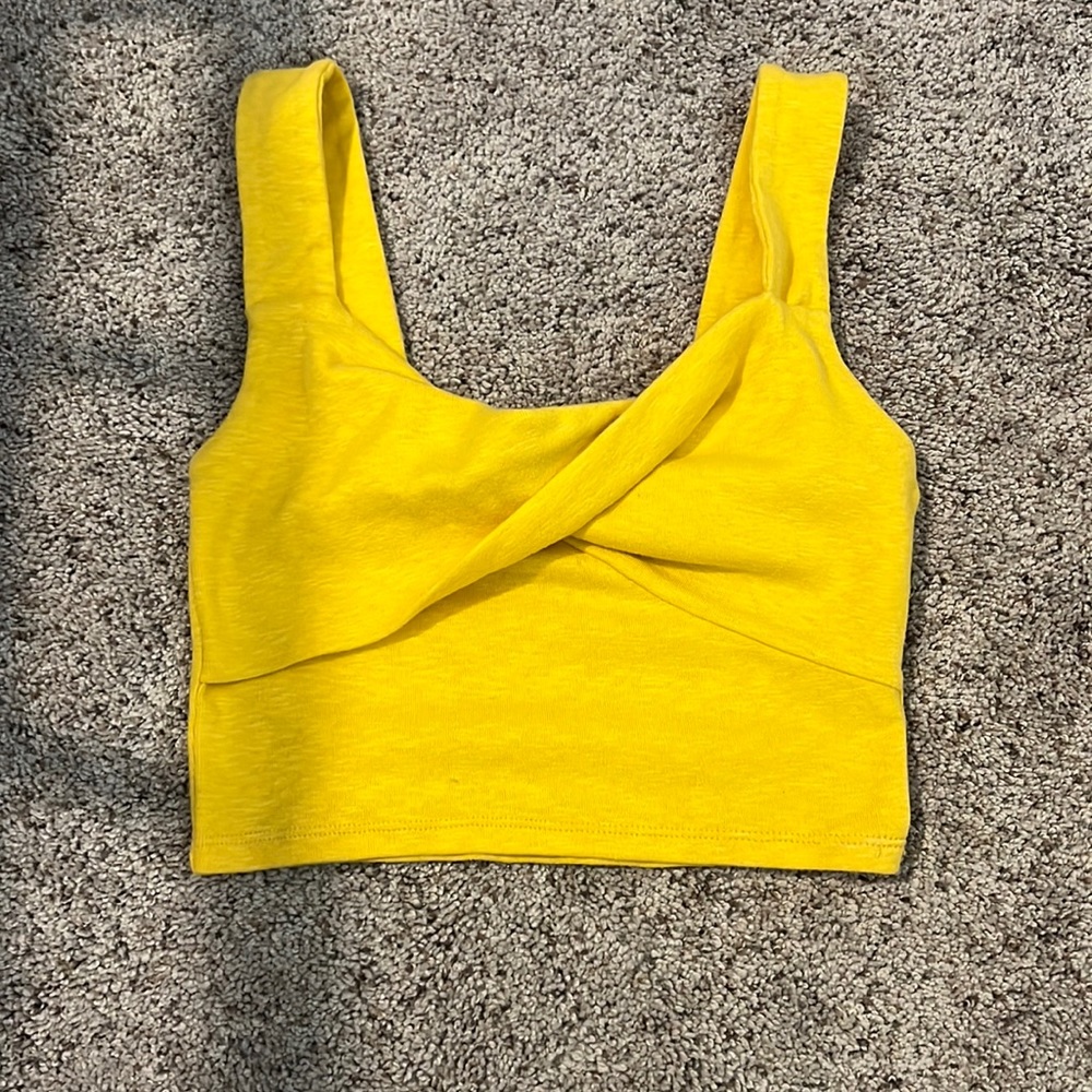 Levi’s crop top